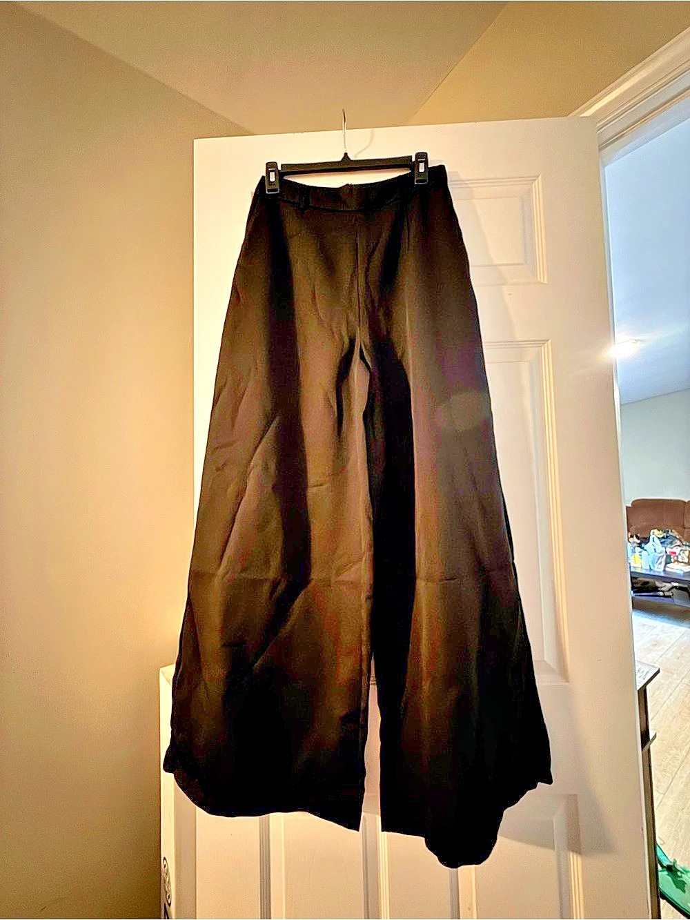 DOUBLE CRAZY Wide Leg Black dress pants Size Medium Like New